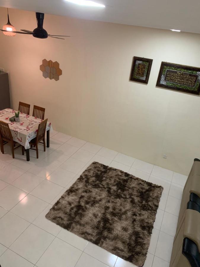 ZillQayyim Homestay Seri Iskandar Luaran gambar