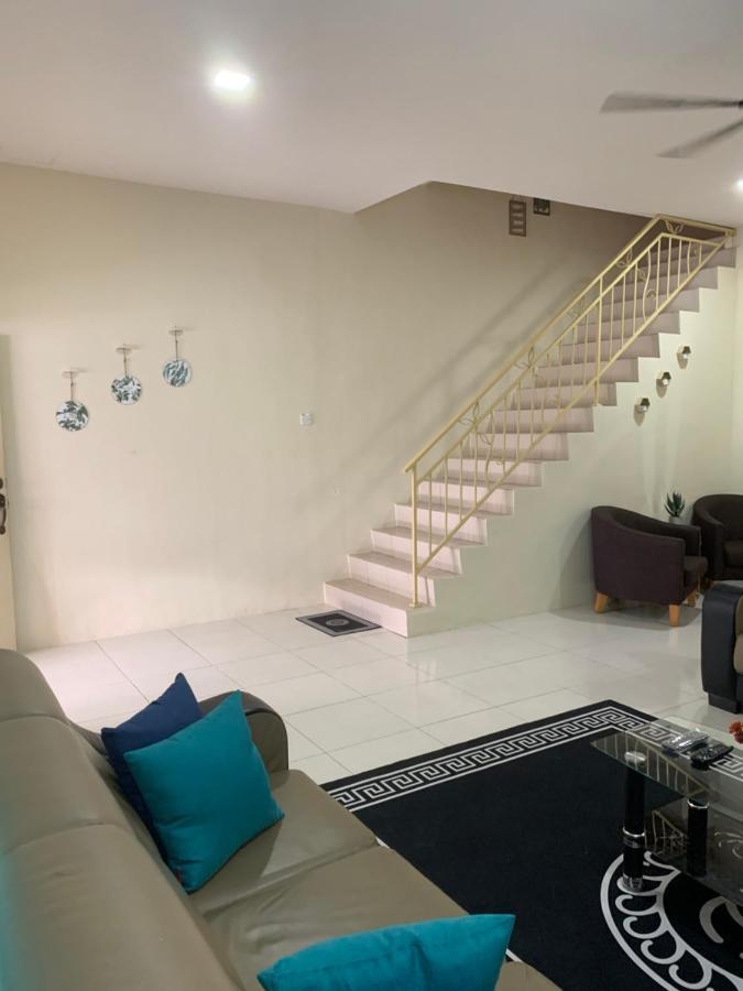 ZillQayyim Homestay Seri Iskandar Luaran gambar