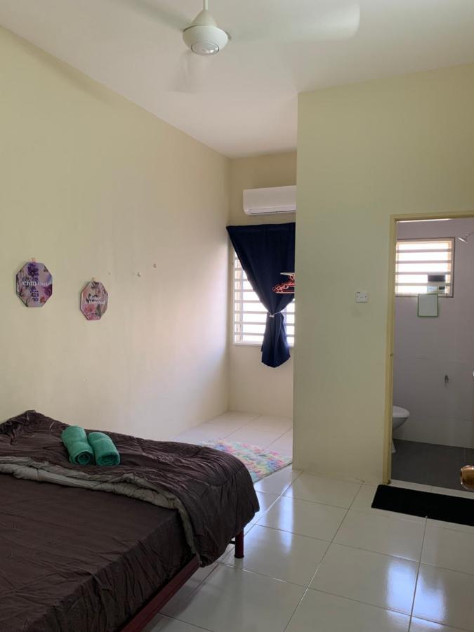 ZillQayyim Homestay Seri Iskandar Luaran gambar